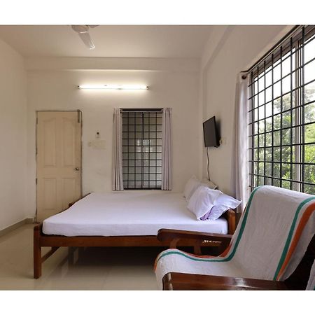 Hotel Collection O Ar Square Thrissur Exterior foto