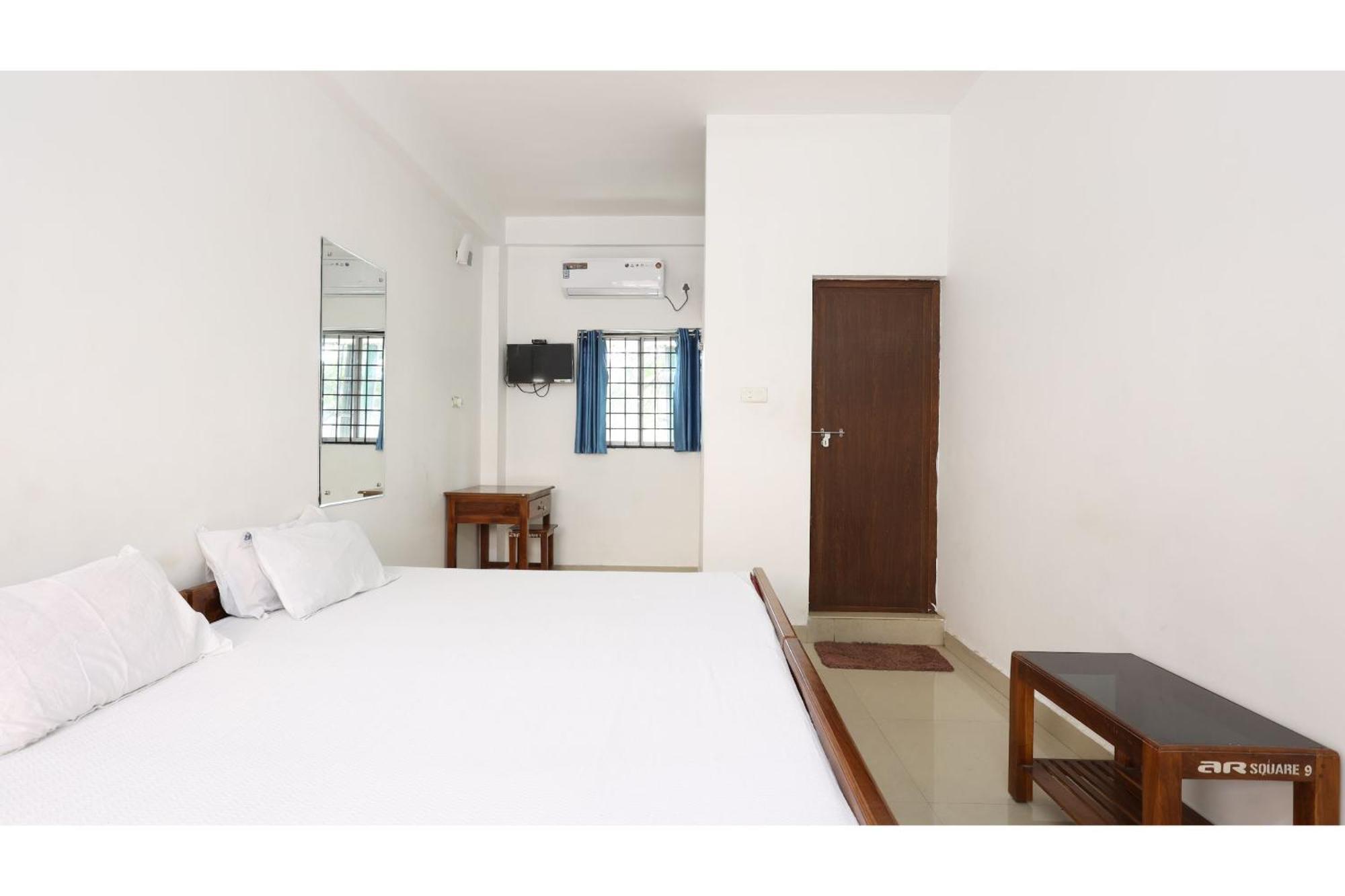 Hotel Collection O Ar Square Thrissur Exterior foto